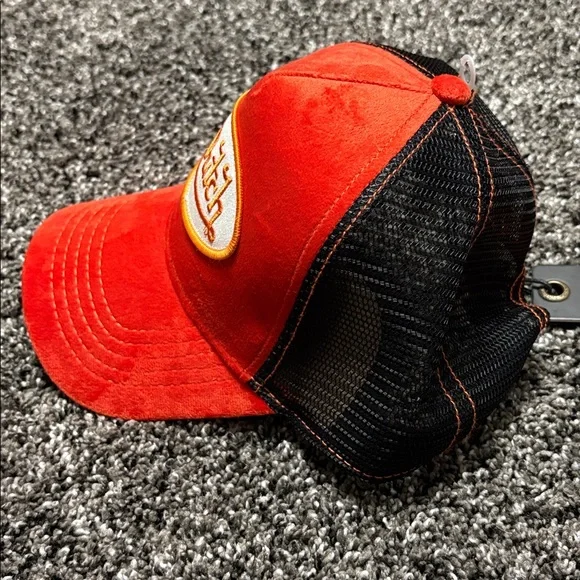 Von Dutch Trucker Hat - Picture 2 of 6